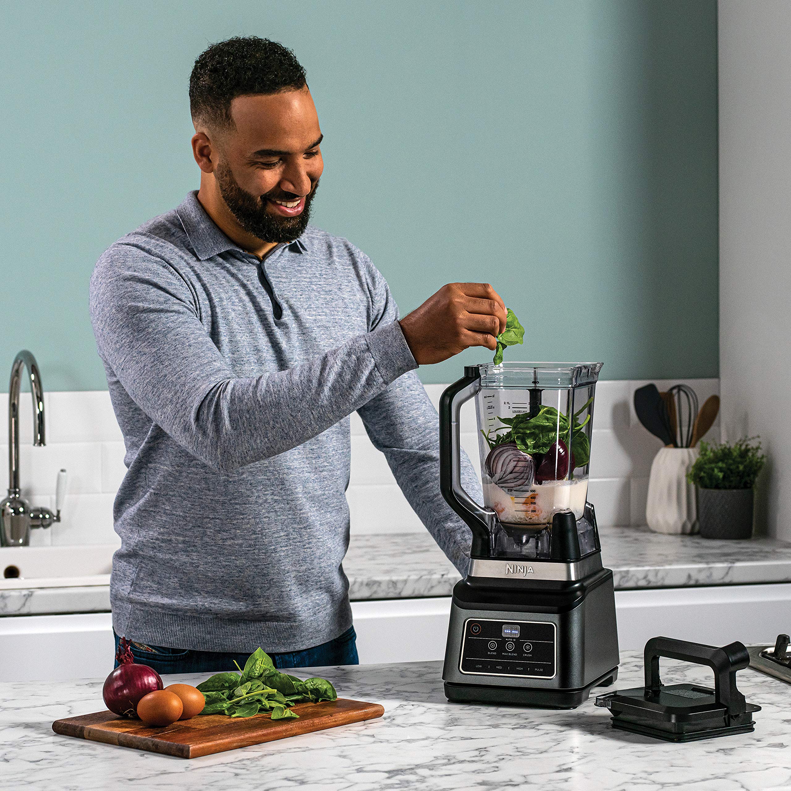 Ninja 2-en-1 Blender avec 3 programmes automatiques, mixeur avec 4 réglages manuels, bol de 2,1 L et tasse de 700 ml, 1200 W, pièces lavables en lave-vaisselle, Auto-iQ, noir BN750EU - Image 23