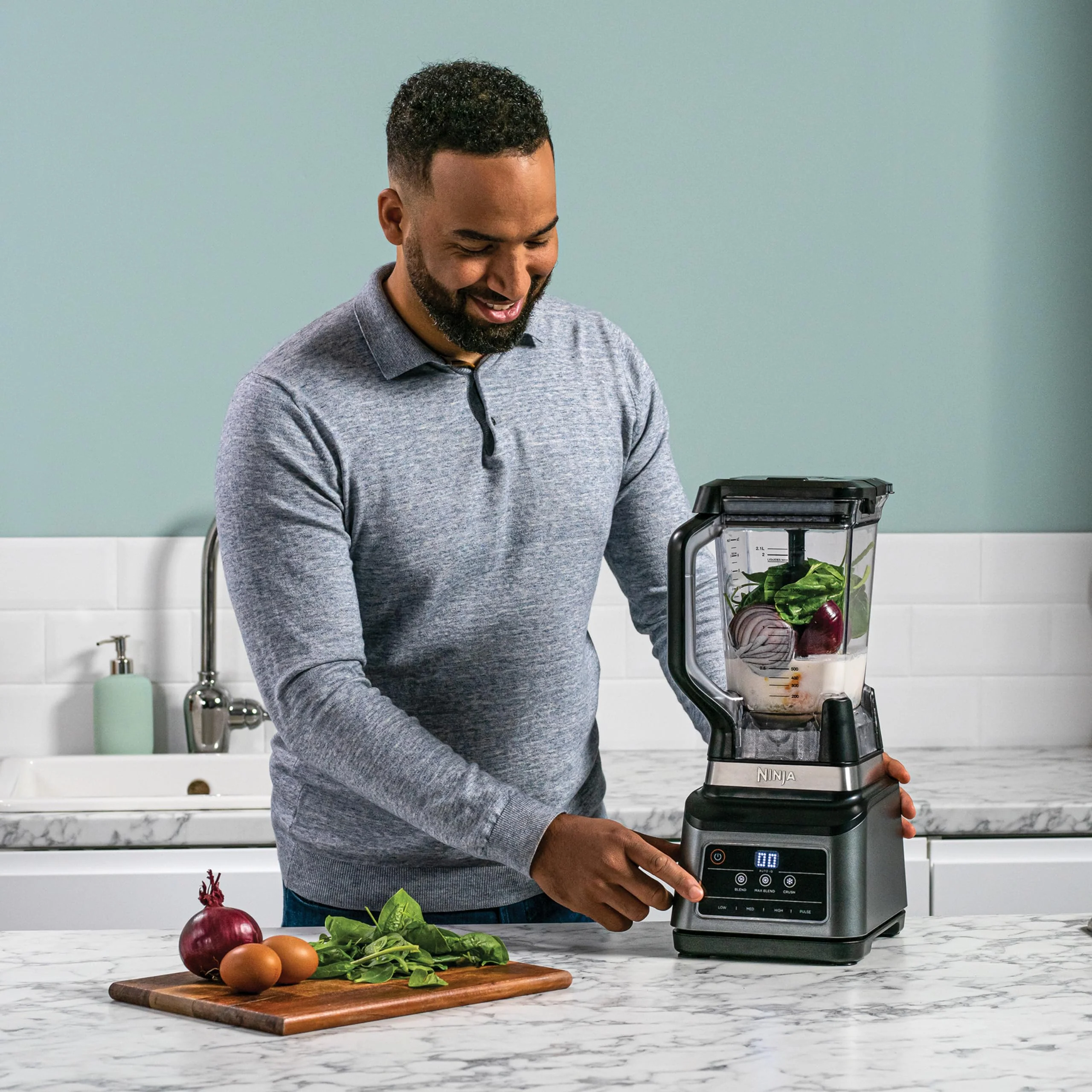 Ninja 2-en-1 Blender avec 3 programmes automatiques, mixeur avec 4 réglages manuels, bol de 2,1 L et tasse de 700 ml, 1200 W, pièces lavables en lave-vaisselle, Auto-iQ, noir BN750EU - Image 24