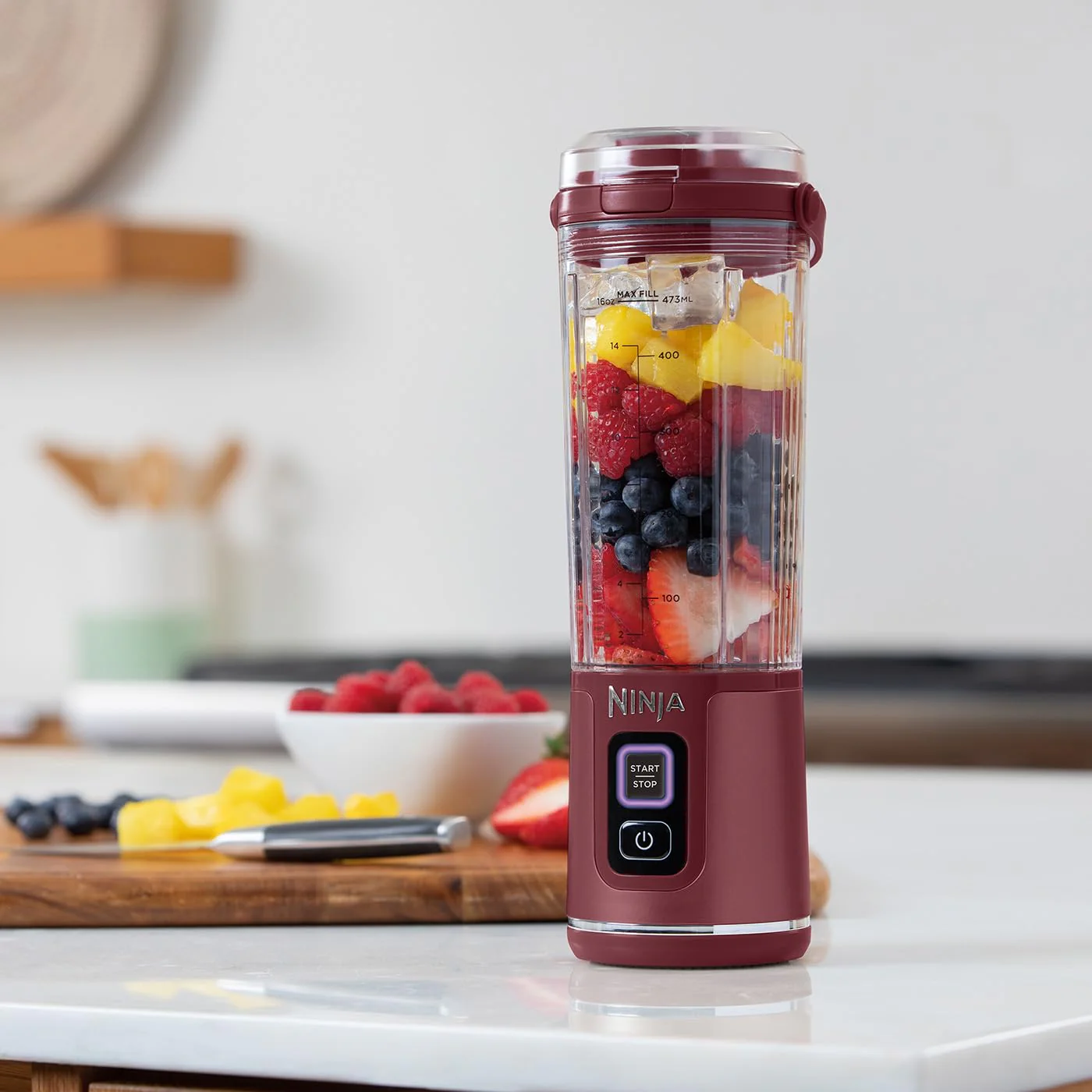 Ninja Blast Blender portable, 530 ml, couvercle résistant aux fuites et bec verseur, mini mixeur sans fil puissant, rechargeable, mixe smoothies, shakes protéinés et glaçons, Noir, BC151EUBK - Image 84