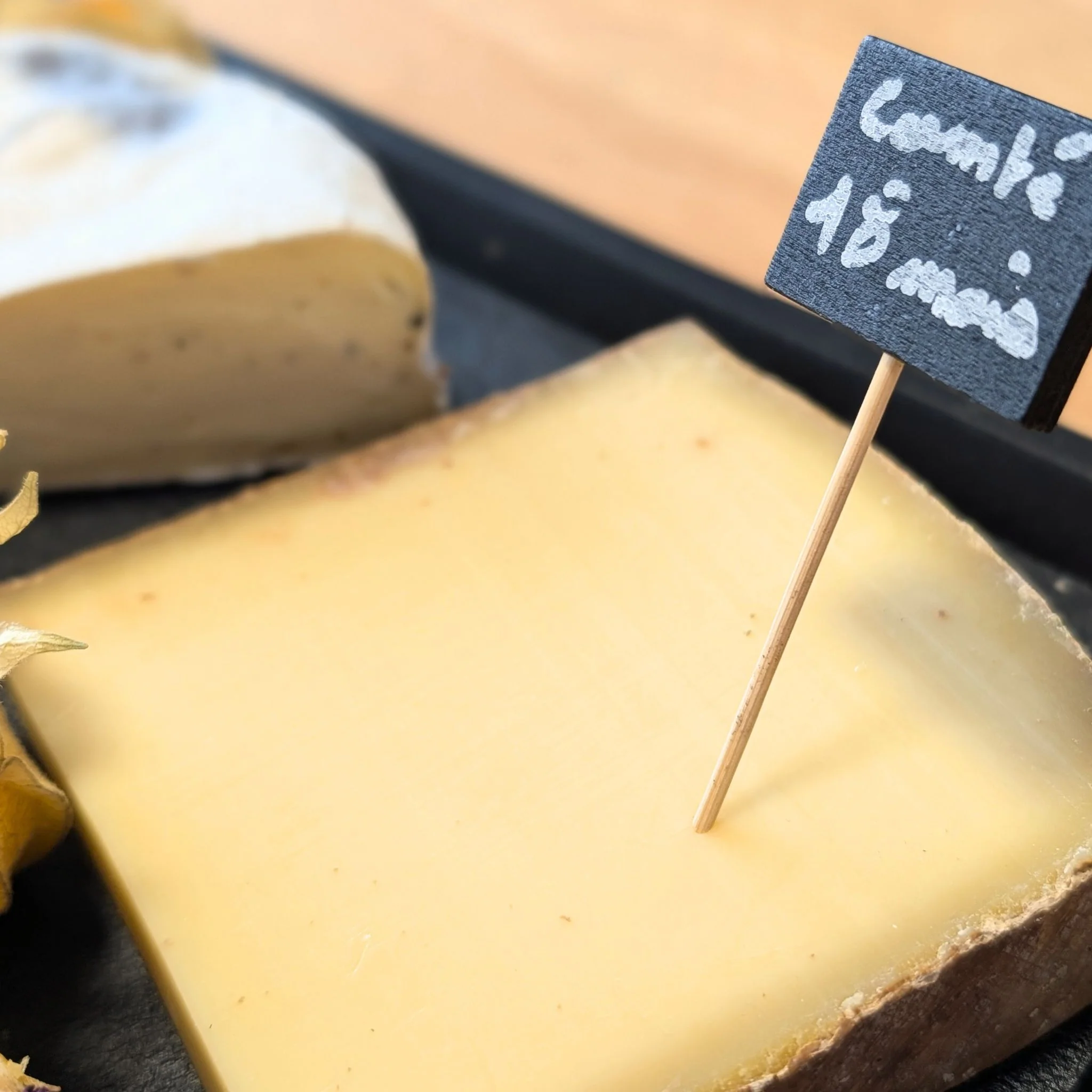 🧀 Plateau de Fromages Affinés "L'Intimiste" (6-10 pers.) - Image 4