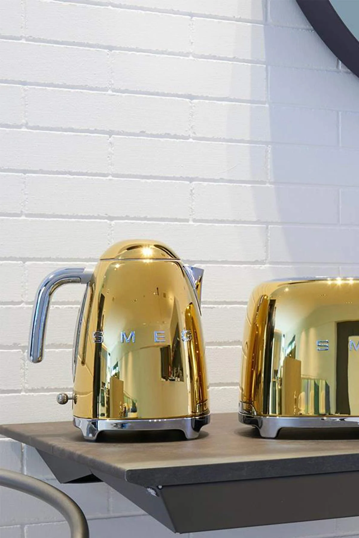 Smeg KLF03NBEU Bouilloire Électrique – 1,7 L, Filtre Antitartre, Arrêt Automatique - Image 53