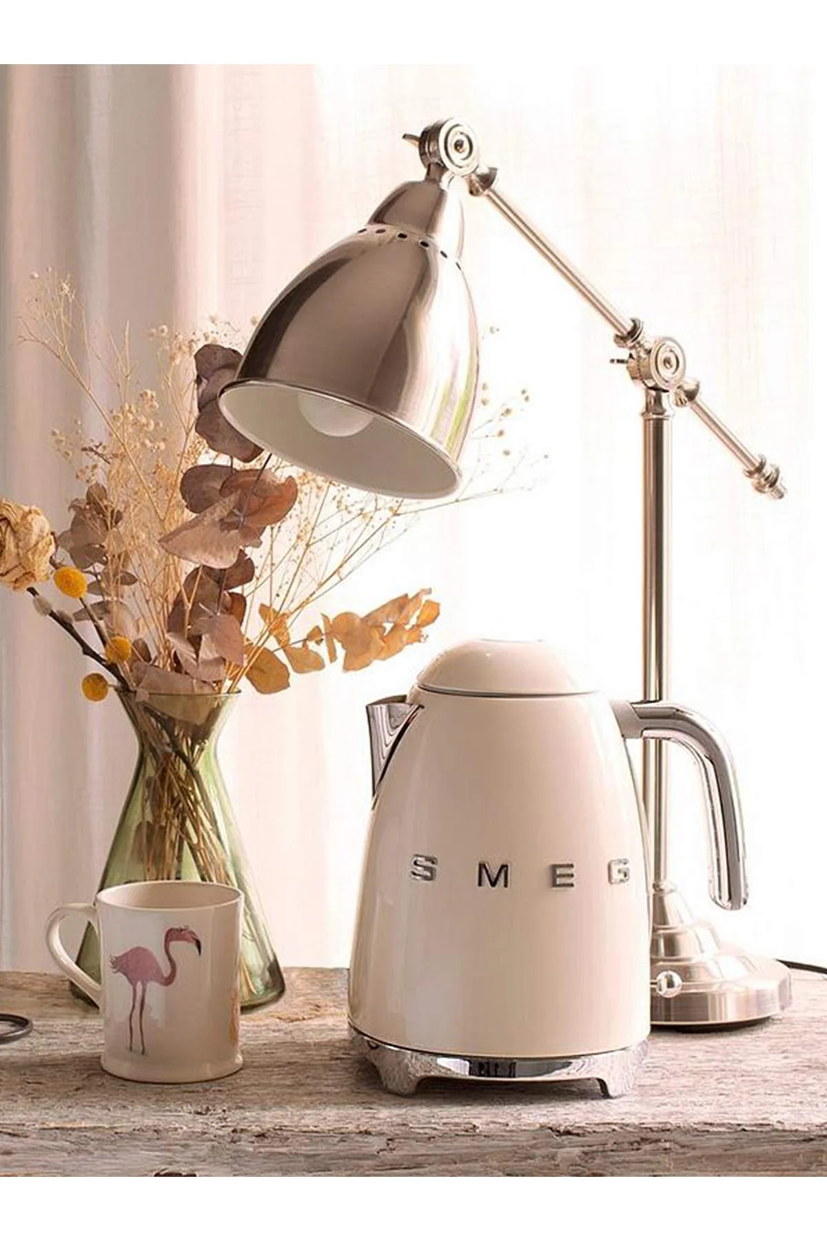 Smeg KLF03NBEU Bouilloire Électrique – 1,7 L, Filtre Antitartre, Arrêt Automatique - Image 57