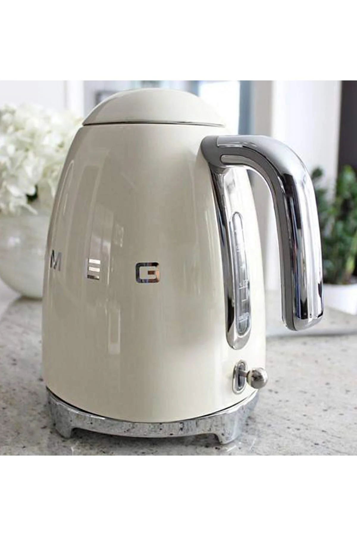 Smeg KLF03NBEU Bouilloire Électrique – 1,7 L, Filtre Antitartre, Arrêt Automatique - Image 61