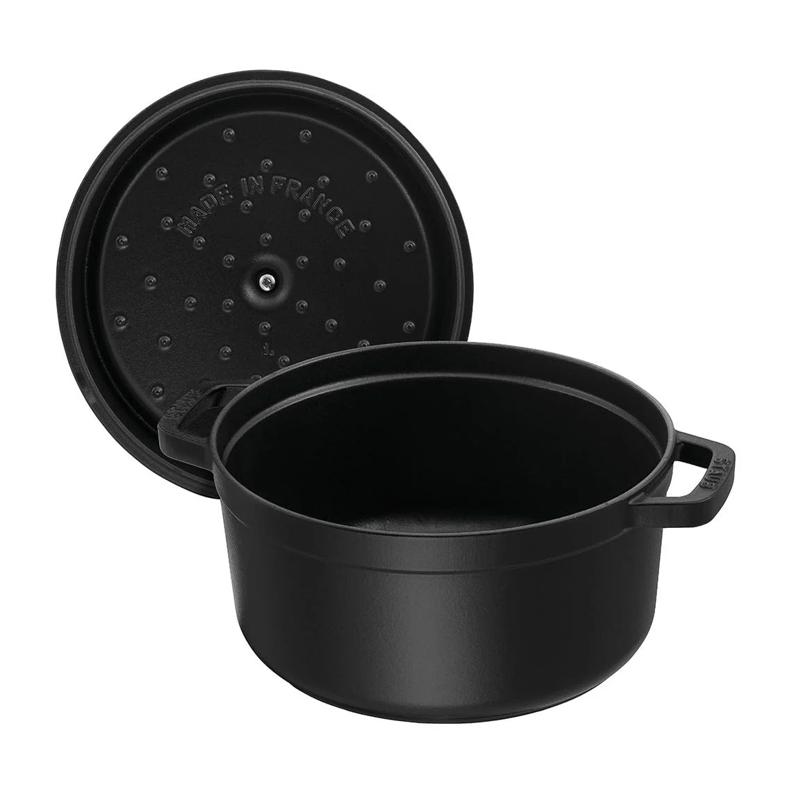 Cocotte Ronde STAUB 28 cm – Fonte Émaillée « Cerise » 6,7 L - Image 68