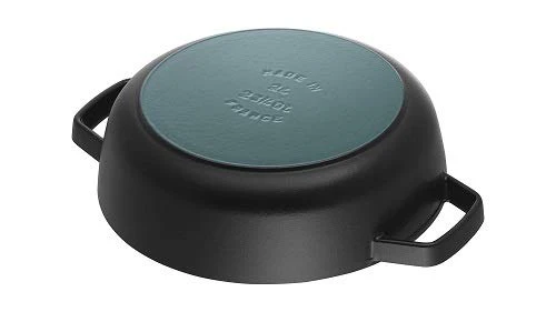 Sauteuse STAUB Chistera 28 cm – Fonte Émaillée « Cerise » 3,7 L - Image 33